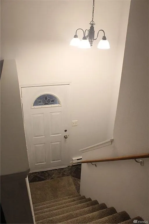 3 bed, 1672 sqft, $2,550 — Photo 1