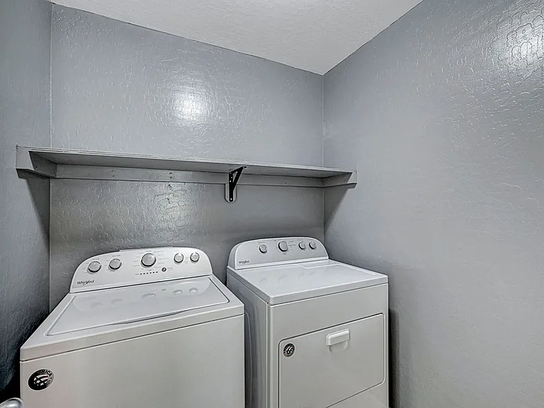 329 Via Franciosa Dr — Photo 34