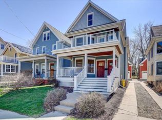 1029 Williamson St APT 2, Madison, WI 53703