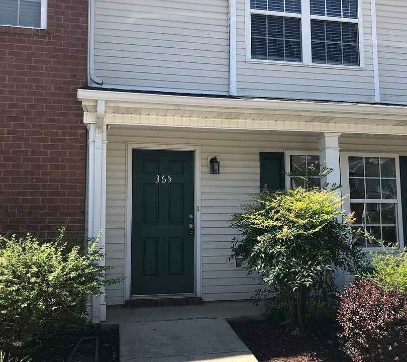 1st image of 365 Arapaho Dr