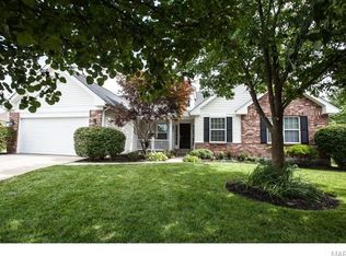 1000 Speckledwood Manor Ct, Chesterfield, MO 63017