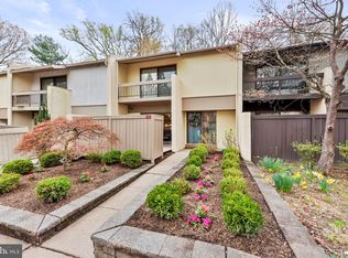 11711 Newbridge Ct, Reston, VA 20191