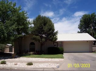 605 New Mexico Dr, Roswell, NM 88203