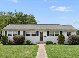 19 Frances St, Newport News, VA 23601