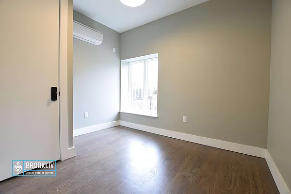 Rented by null | media 56