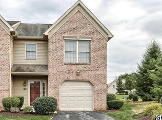 445 Stonehedge Ln, Mechanicsburg, PA 17055