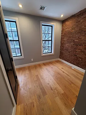 Rented by CW Realty Property Management LLC | media 24