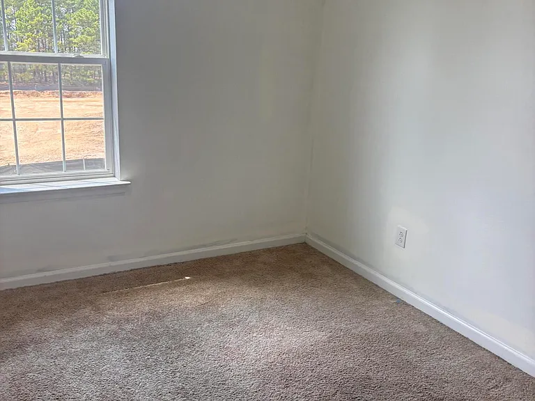 514 Mermaid Dr — Photo 3