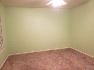 5702 Erin Dr, Dallas, NC 28034