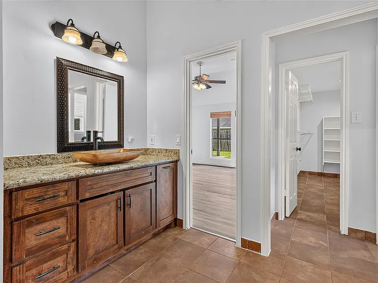 7206 Glen Rosa Dr — Photo 33