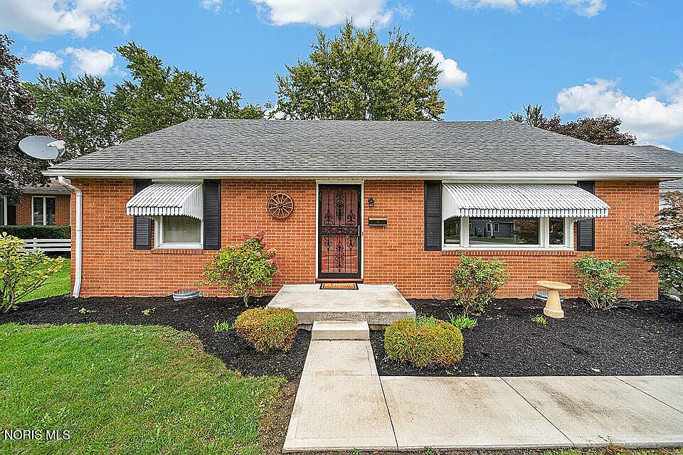 1st image of 1141 Brookside Dr
