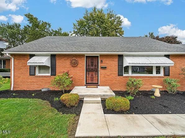 1141 Brookside Dr, Findlay, OH 45840