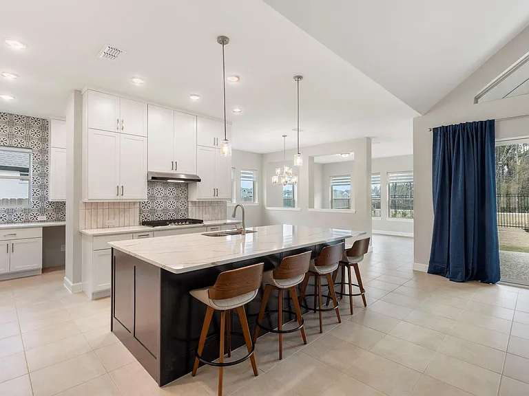 15834 Meadow Crk — Photo 10