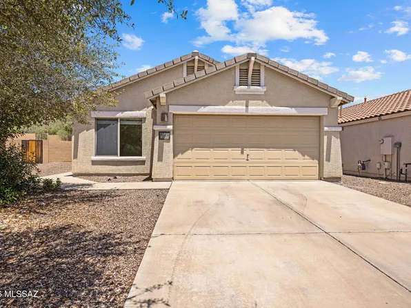 8260 W Opal Moon Ct, Tucson, AZ 85743