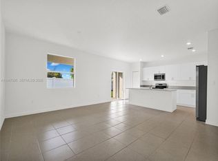 27210 SW 159th Ave, Homestead, FL 33031