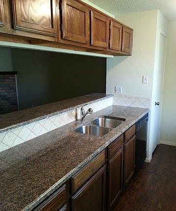 2nd image of 7317 Buttonwood Dr