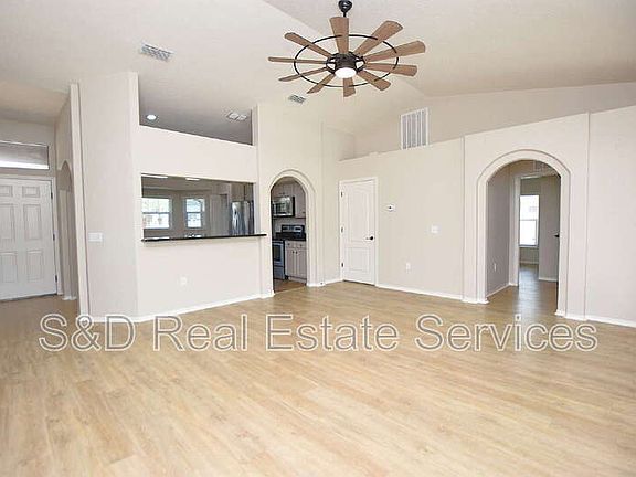 3rd image of 1606 Taylor Landing Dr