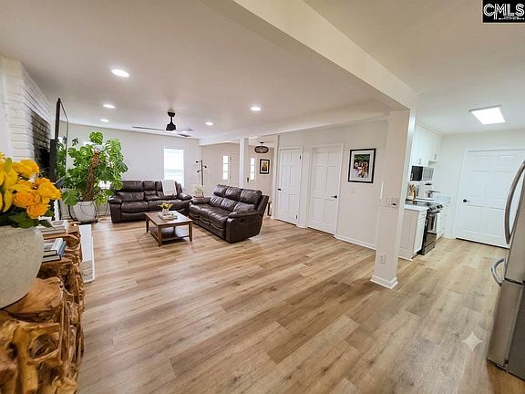 2nd image of 106 Cobham Rd