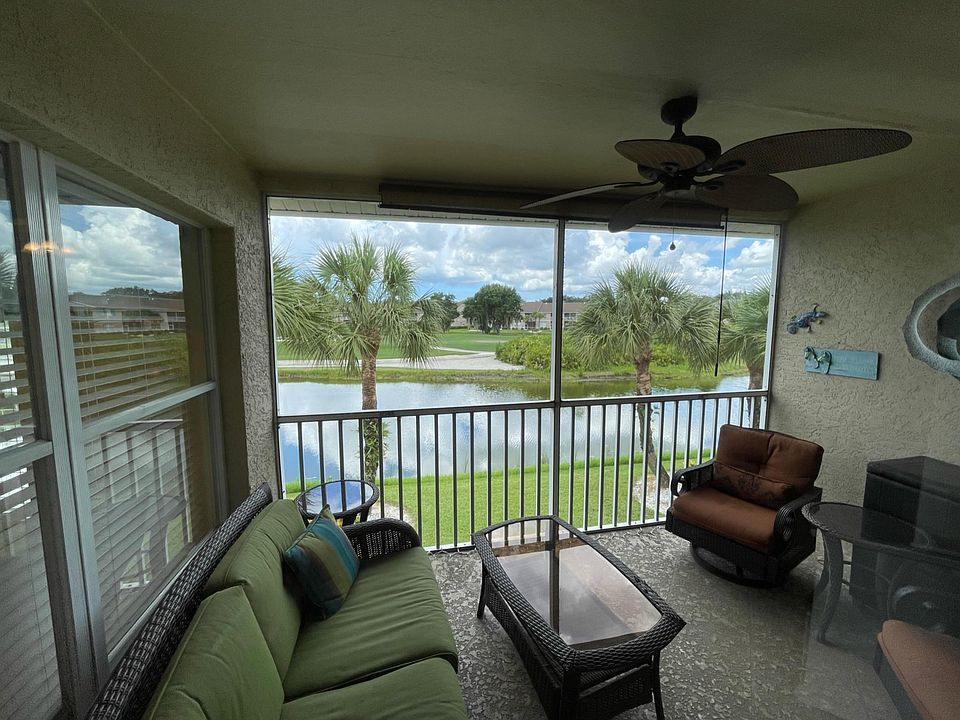 Rear lanai