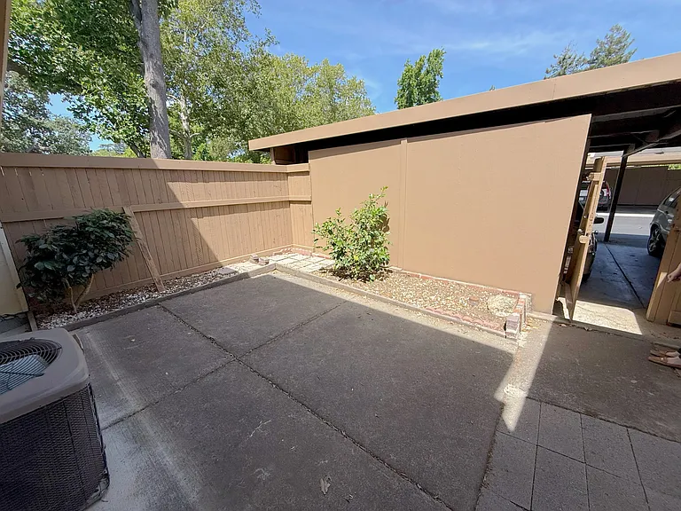 1808 Pomar Way — Photo 14