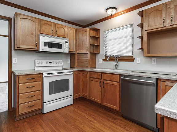 4th image of 5641 Davidson Rd