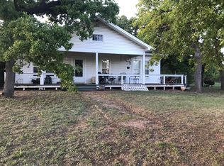 1610 County Road 207, Ovalo, TX 79541