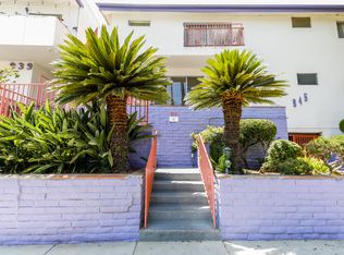 945 N Curson Ave #1, Los Angeles, CA 90046