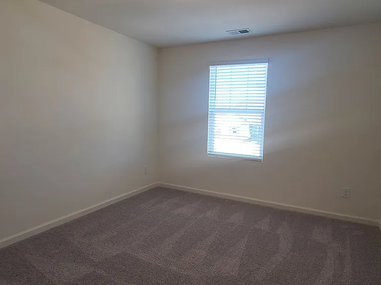 132 Verona Dr — Photo 9