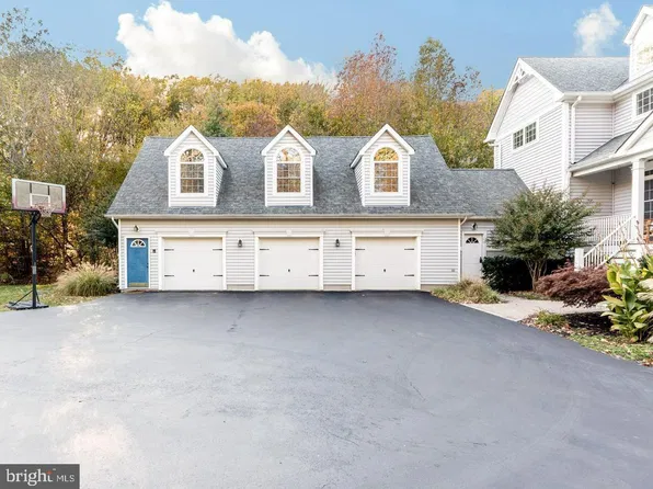 1312 Rogers Rd, Annapolis, MD 21409