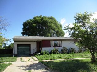 901 E C St, Mccook, NE 69001