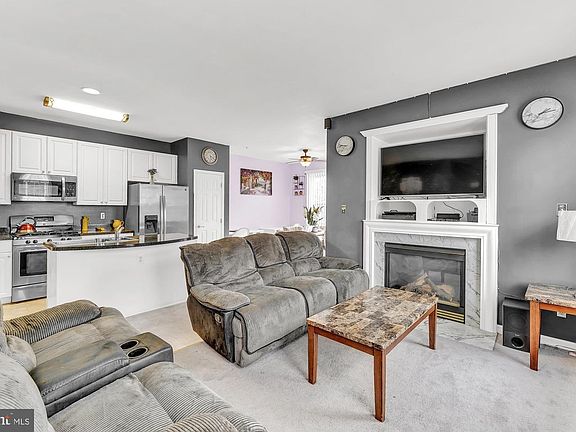 4th image of 4957 Bristle Cone Cir