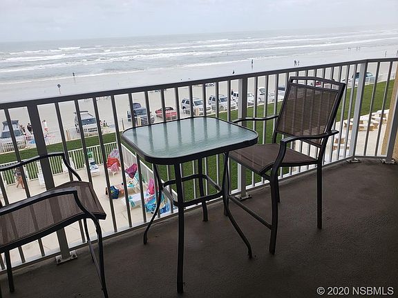 5th image of 421 S Atlantic Ave #304