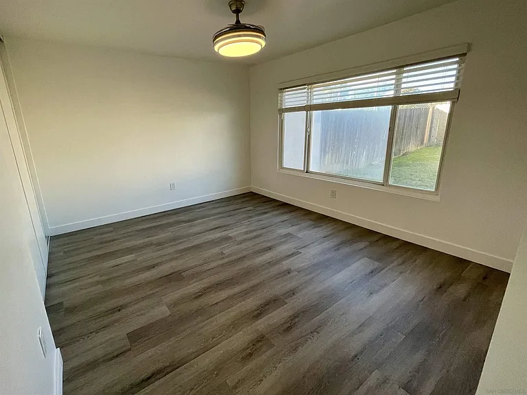 13875 Wayland Grove Ct — Photo 19