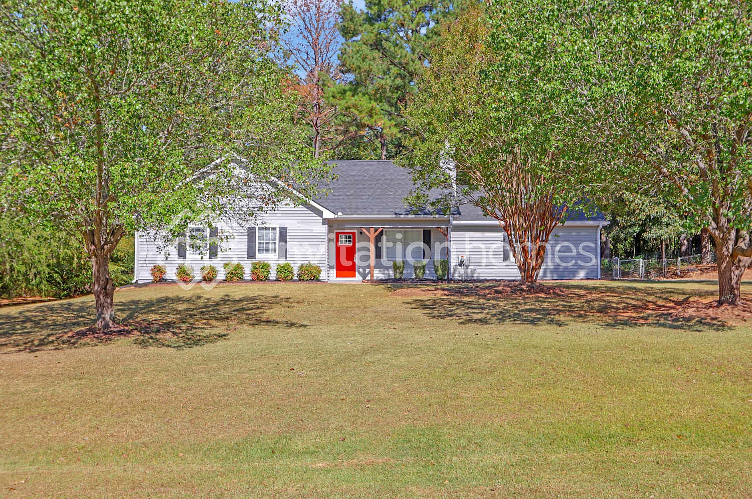230 Chimney Ct Covington, GA 30014 — Photo 1
