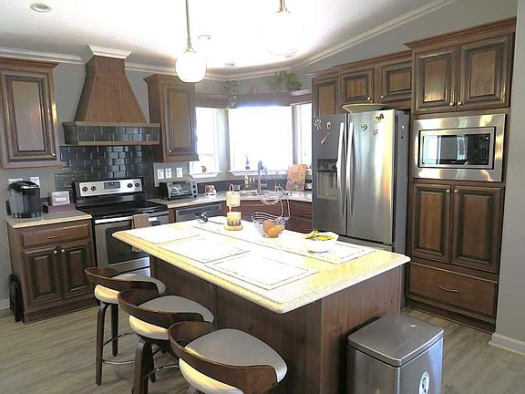 3rd image of 864 Spanish Moss Dr #113