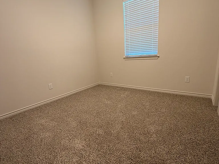10225 Eaglefire Dr — Photo 7