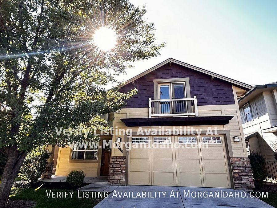 1st image of 10249 W Kingsbriar Dr