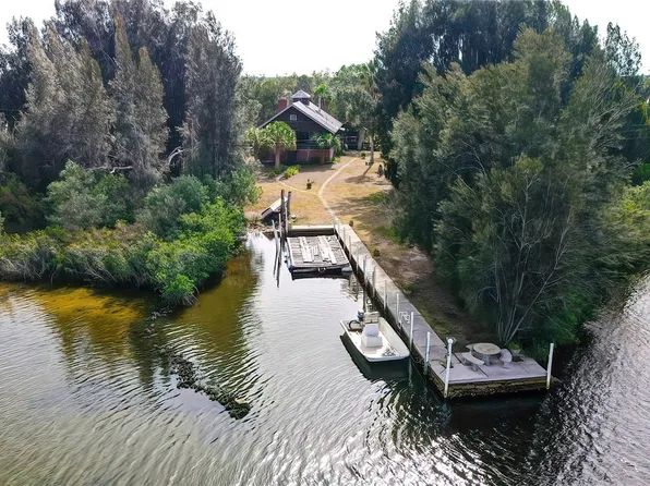 13835 Ricks Is, Crystal River, FL 34429