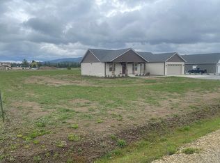 569 Solar Rd, Oldtown, ID 83822