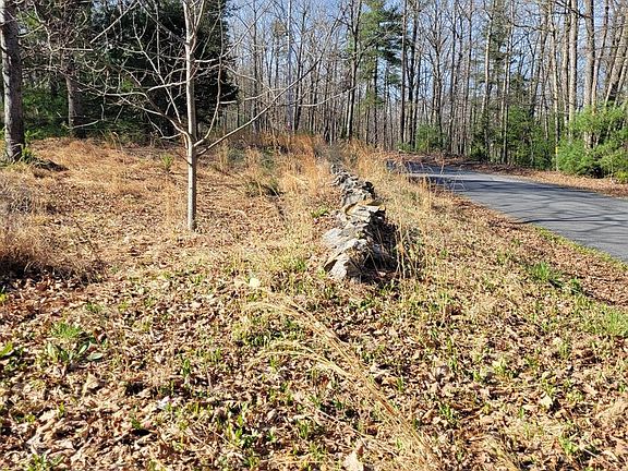 5th image of 1957 Milk Rd