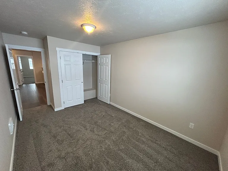 3rd Street Duplexes in Cheney near EWU! — Photo 24