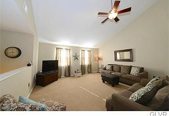 4th image of 1805 Briarwood Dr