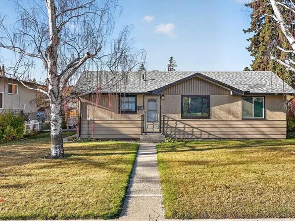 4339 E 70th St NW, Calgary, AB T3B 2K4