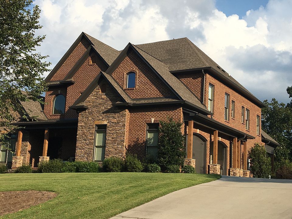 1st image of 236 River Oaks Dr