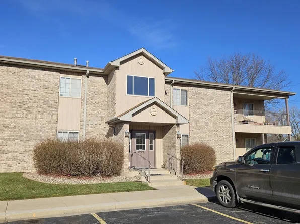 7929 Tyler Cir Unit D, Merrillville, IN 46410