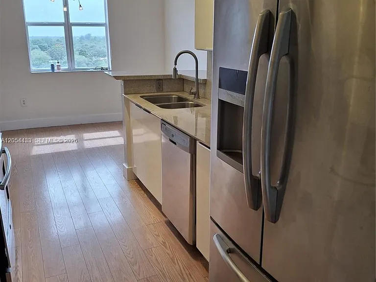 9021 SW 94th St #Penthouse 05 — Photo 8