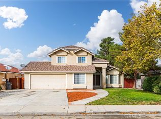 5805 Lighthouse Ln, Palmdale, CA