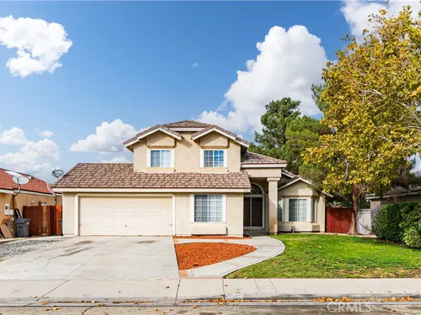 5805 Lighthouse Ln, Palmdale, CA 93552