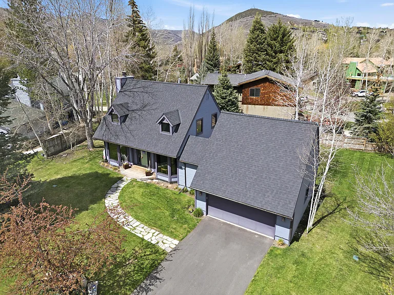 2635 Little Kate Rd — Photo 38