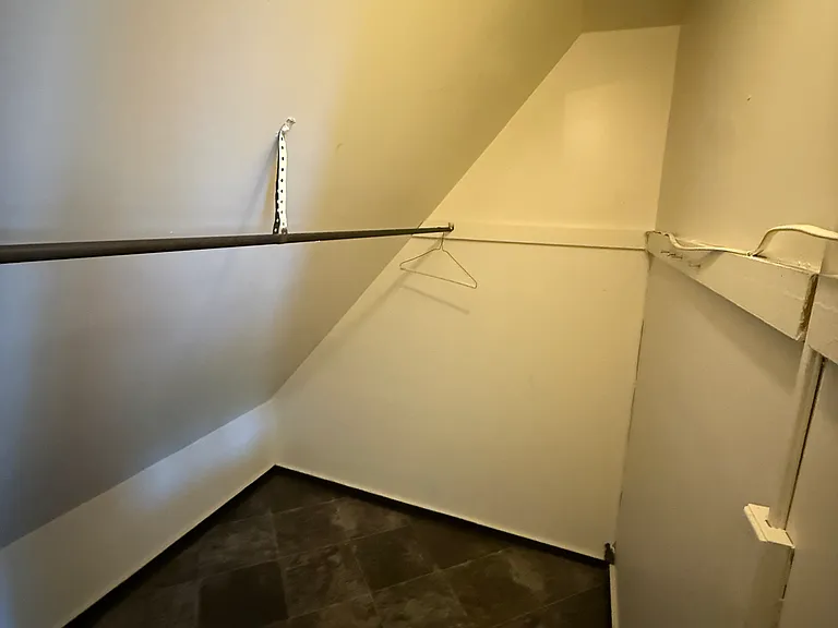 42 Rowley St #7 — Photo 8